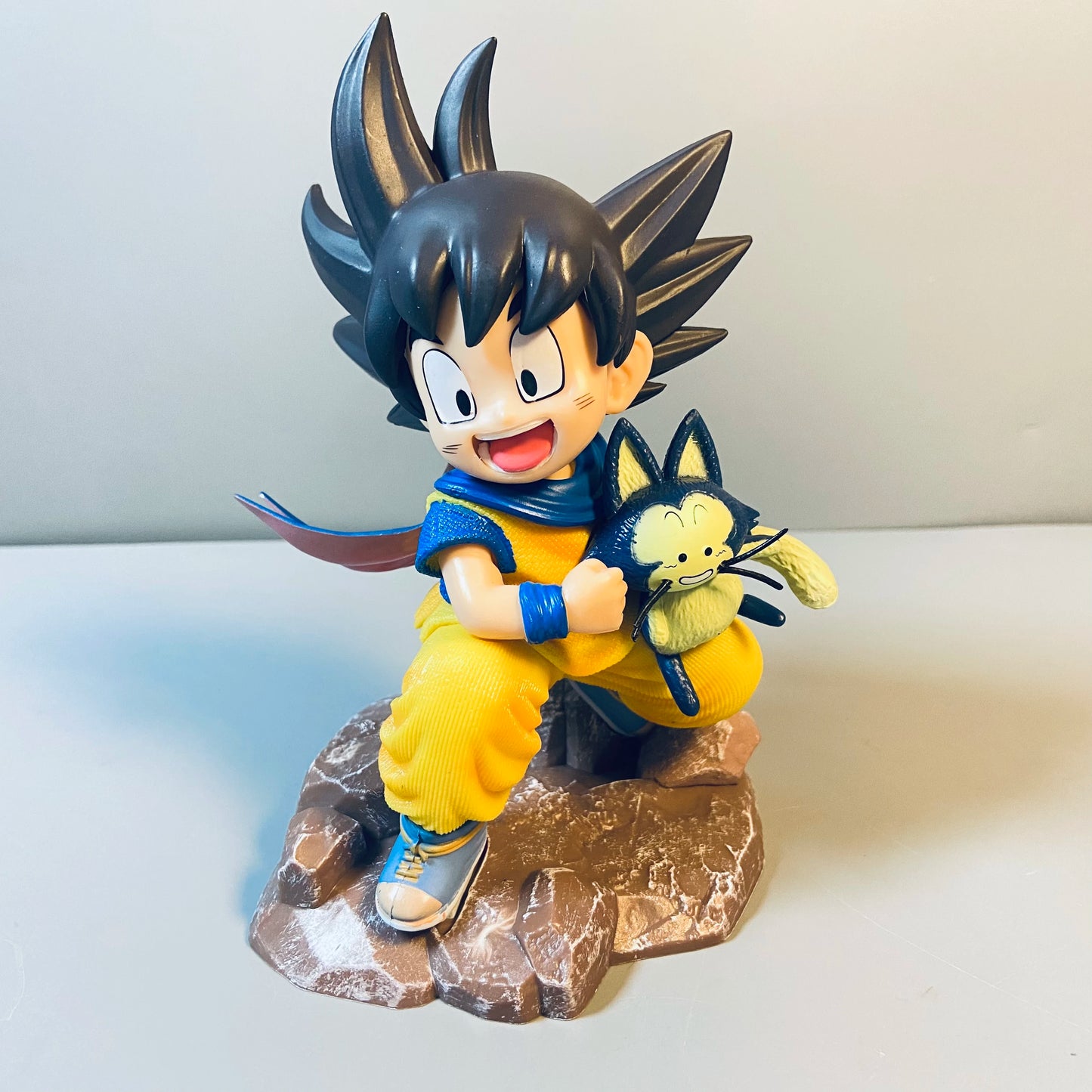 Dragon Ball Childhood Little Goku Hugs Puer Ya Mu Tea